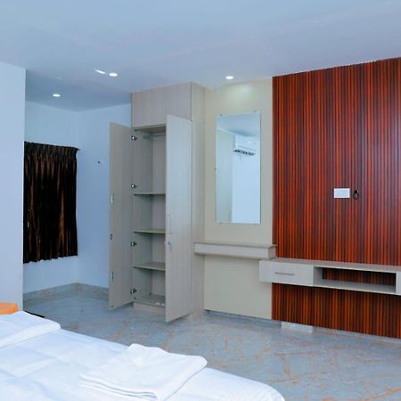 Grand Sangeetham Inn Tiruchchendūr 외부 사진